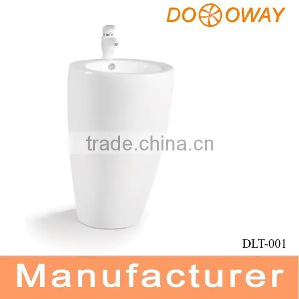 Bathroom Free Standing One Piece Ceramic Basin DLT-001