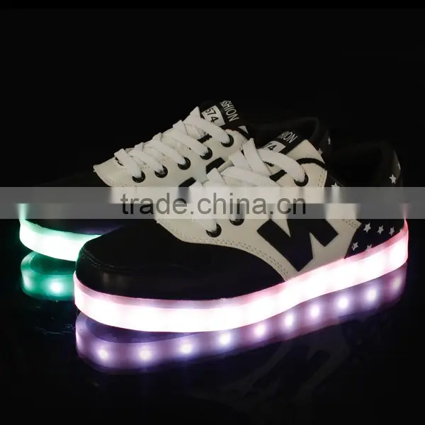 Factory Supply Adults LED Light up Casual Shoes, Factory Price USB Charge Light LED Shoes, High Quality Kids LED Flashing Shoes photo-3