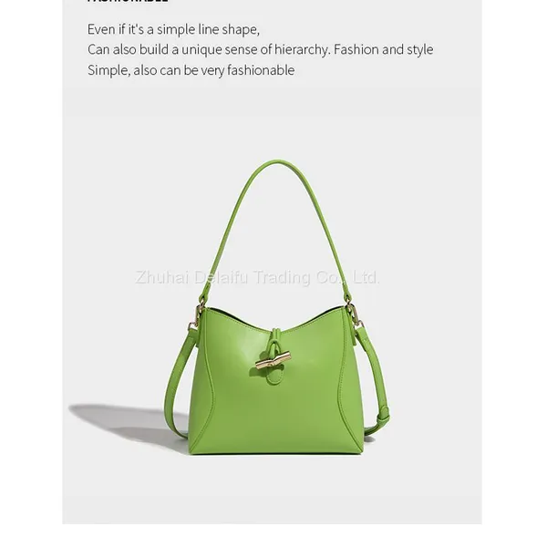 Women's Large Capacity Simple Bucket Bag Fashionable Shoulder Handbag photo-3