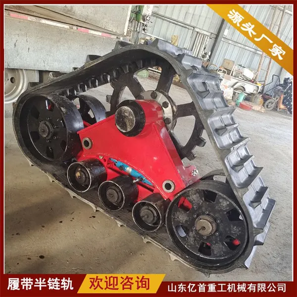 Customized Triangular Track Wheel Anti Sinking Vehicle for Mud Operation photo-5