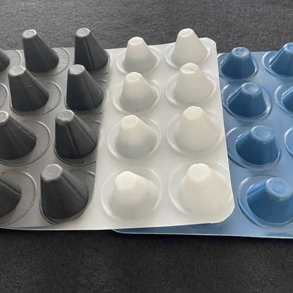 Hdpe Drainage Board, Plastic Drainage Board for Basement Roof, Pressure-resistant and Anti-permeation Water Material