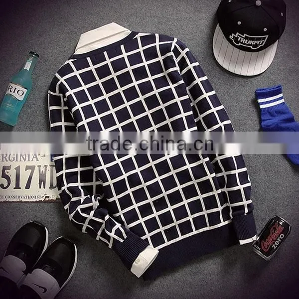 2015 Winter Men's V-neck Long-sleeved Show Thin Sweater Knit Cardigan for Korean Style Sweater photo-4