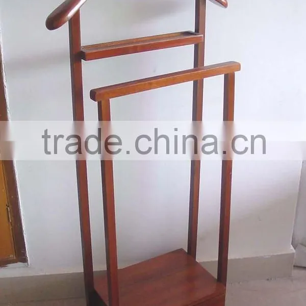 HT201 Wooden Valet (Coat Hanger) Stand