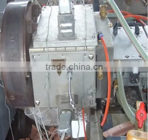 Qingdao Product PVC Wood Plastic Floor Production Line/making Machine/extrusion Line photo-4