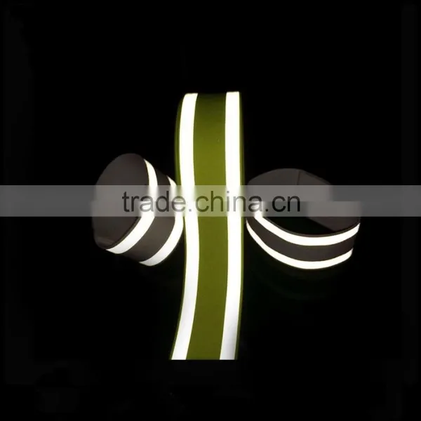 Fashionable Outdoor Running Fluorescent Reflective Wristband photo-2