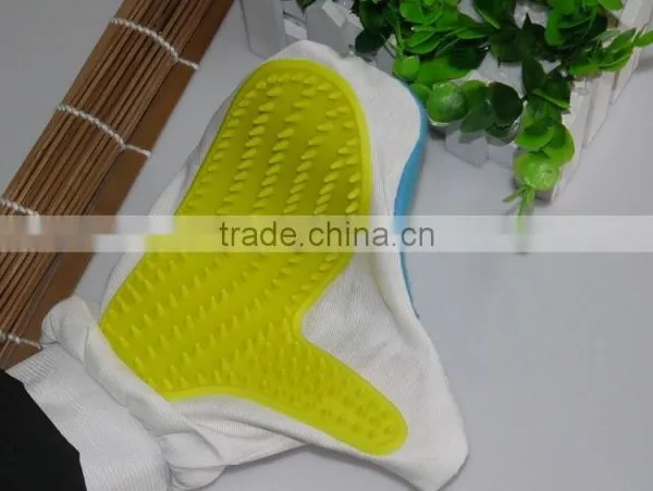 Pet Supply Dog Brush Gloves photo-2