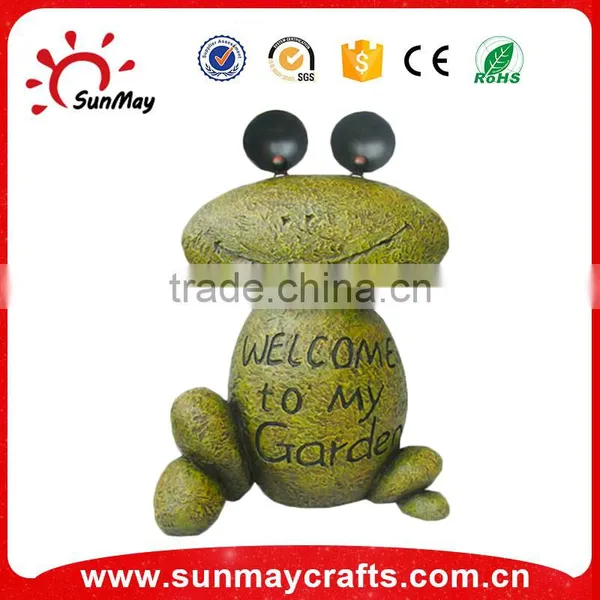 Polyresin Garden Frog Figurine With Flower Pot photo-4