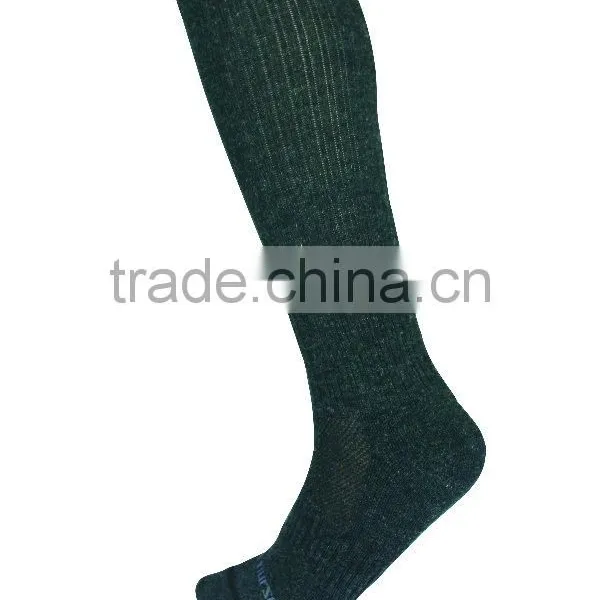 Hiking Mountain Climbing Wool Compression Socks photo-3