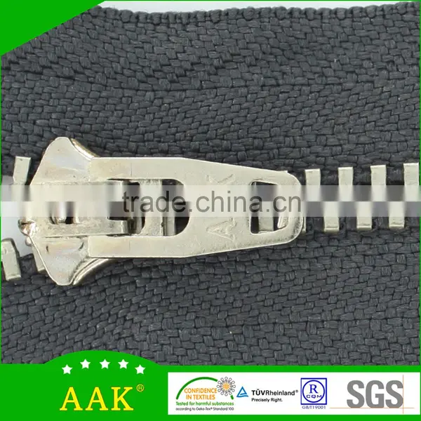 4yg Zipper of Cupronickel y Teeth Close End With 4YG Slider photo-5