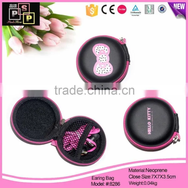 Hello Kitty Hot Sale Easy Carrying Wrapping Earring Holder