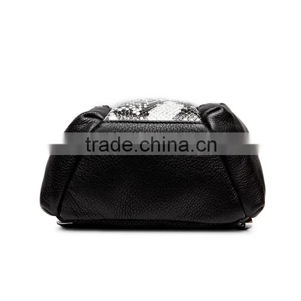Factory Fashion Design Genuine Leather Chest Bag Shoulder Bags for Man photo-5