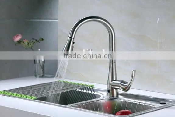 CUPC NSF AB1953 Montion Sense Pull-Down Kitchen Faucet With Brushed Nickel PVD photo-5