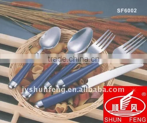Attractive Cutlery With Plastic Handle