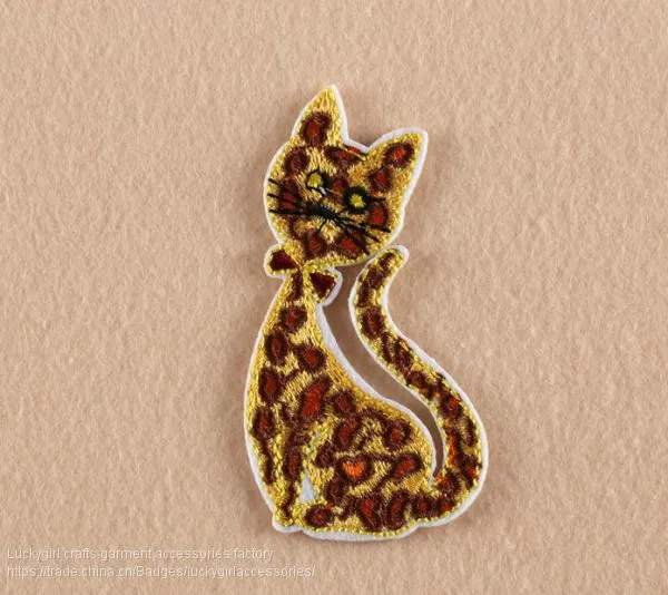 Customized Fashion Design Patagonia Exploration Animal Logo Embroidered Patch photo-5