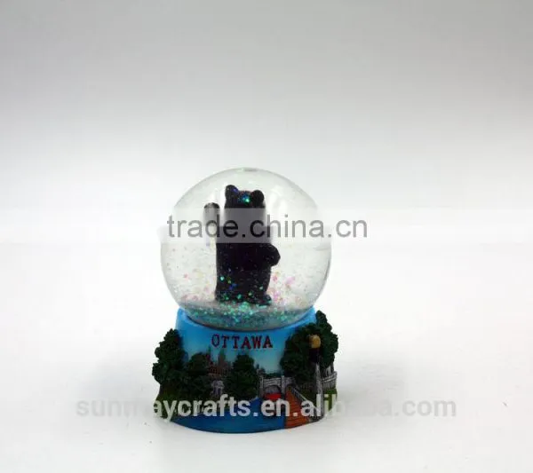 Wholesale Custom Canada Souvenir Snow Globe for Sale photo-5