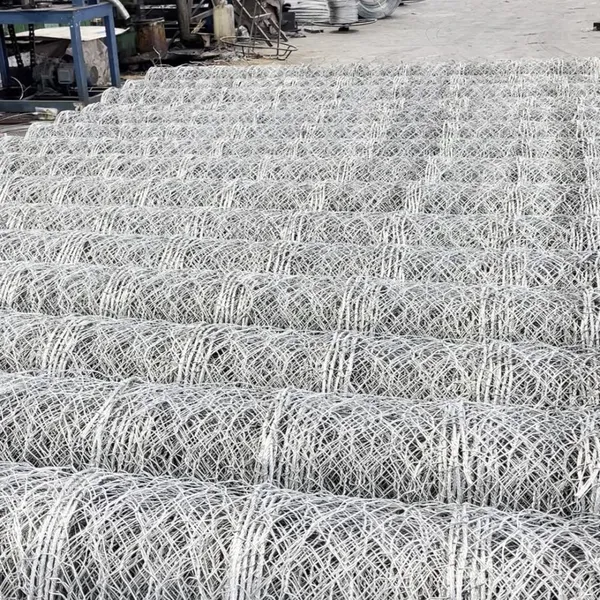High Tensile Galvanized Hr 100 Reinforced Mesh Cheap Price Hexagonal Rockfall Net for Slope Protection Plain Weave Cutting photo-3