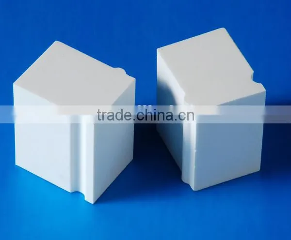 China Supplier Ceramic Lining Brick Alumina photo-4