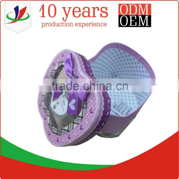 Customized Magnet Paper Gift Box With Clear Pvc Window photo-3