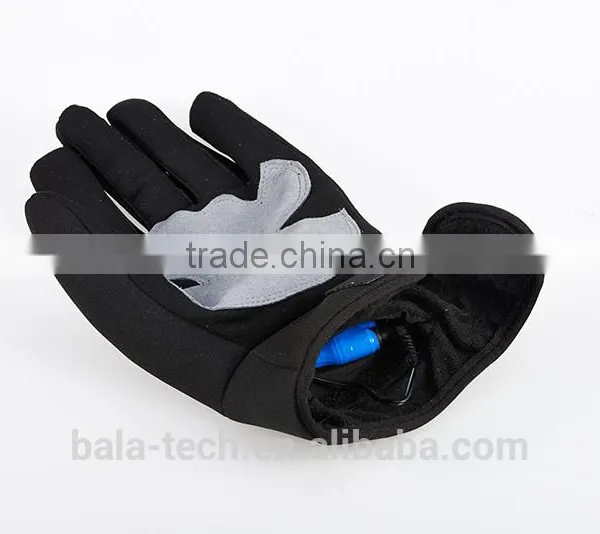 Heated Gloves and Socks photo-3