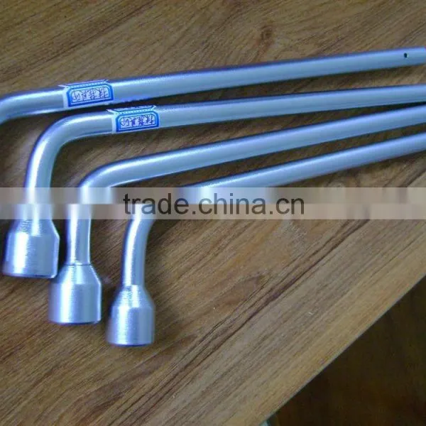 auto wire wrench