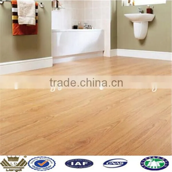 Factory Direct 7mm Lightweight Laminate Board for Flooring photo-3