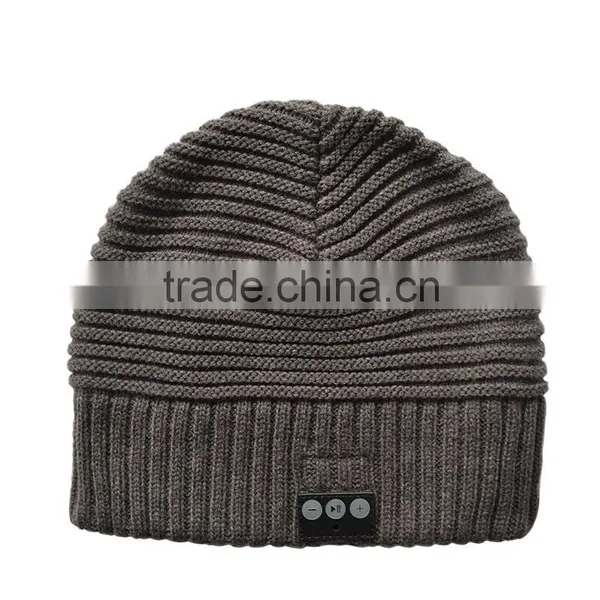 2015 Hot Sale Good Quality Fashion Skiing Hat Wireless Headphone /Skiing Beanie photo-3