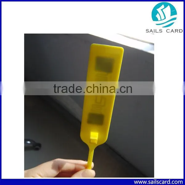 Long Read Range ISO18000-6C RFID Sealing Tag Zip Tie for Inventory photo-3