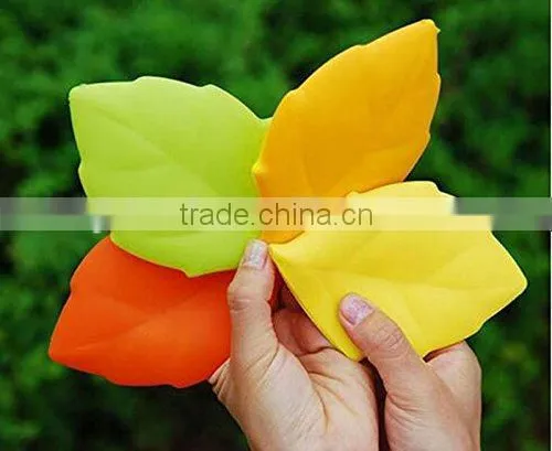 2016 New Products China LFGB / FDA Leaf Shape Foldable Cup for Outdoor Travelling Camping Hiking photo-6