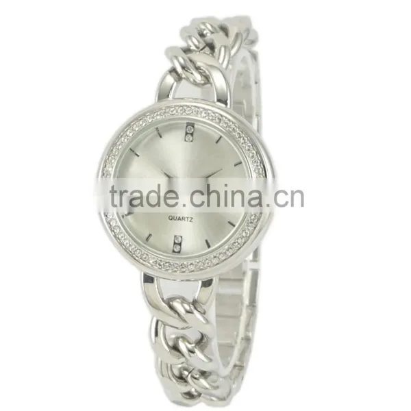 Women's Elegant Chain Bracelet Quartz Three Colors Good Plating Custom Made Watches photo-3