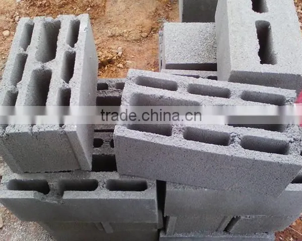 China Famous Factory Who Make the Small Scale Industries Machine for QT3-25 Concrete Block Making Machine photo-4