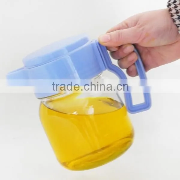 900ml Glass Drinking Jug Bottle With Plastic Dispenser photo-2