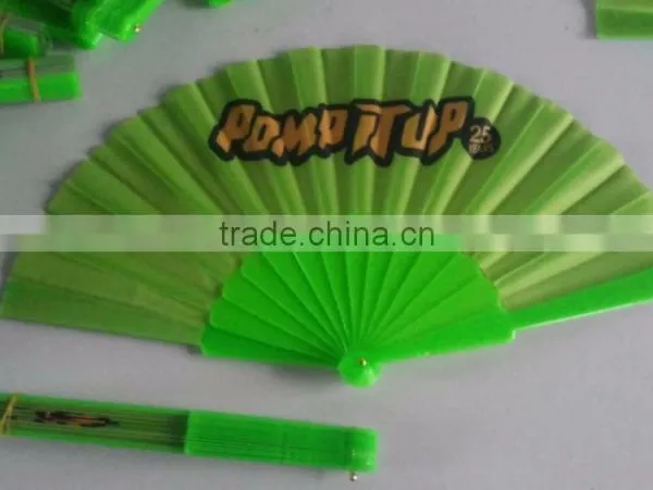 PP Type and Custom Logo White Plastic Hand Fan photo-4