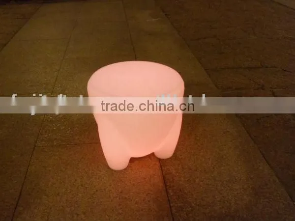 Popular Glowing LED Beautiful Chair photo-5