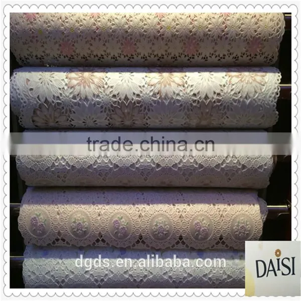PVC Lace Tablecovers in Rolls Home Decorative Waterproof Vinyl Lace Pattern Tablecover Eco Friendly Dinning 50cm Width China photo-3