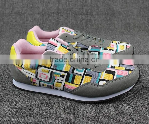 Stock Women Gym Shoe Trainers China Wholesale Shoes photo-2