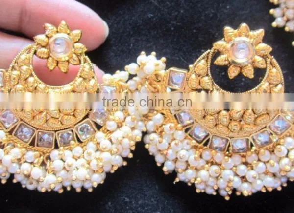 GOLD PLATED TEMPLE DESIGN BROAD Necklace RAMLEELA EARRING Set photo-3