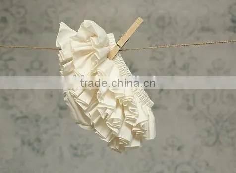 Hot Sale High Quality Childrens Boutique Clothing Baby Girl Short Hot Pants With Cake Candle Kids Lace Bloomer photo-3