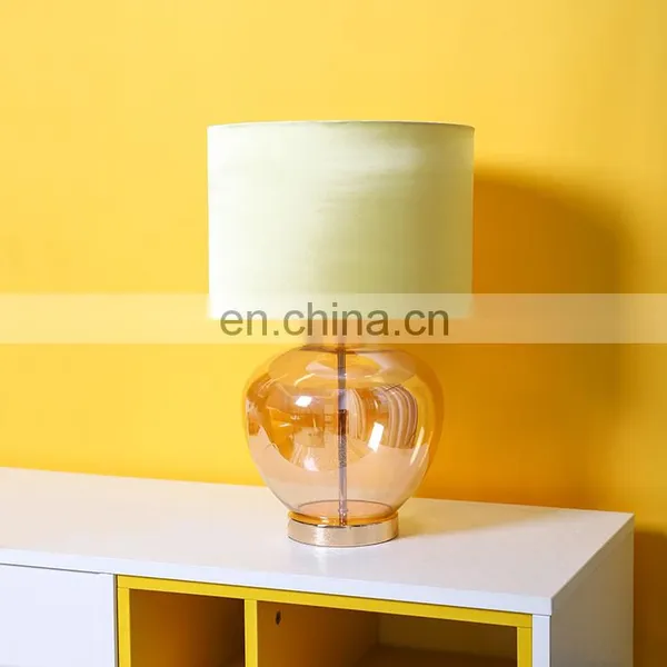 Wholesale Home Hotel Used Modern Nordic Glass Base Pink Office Desk Lamp in Bulk photo-5