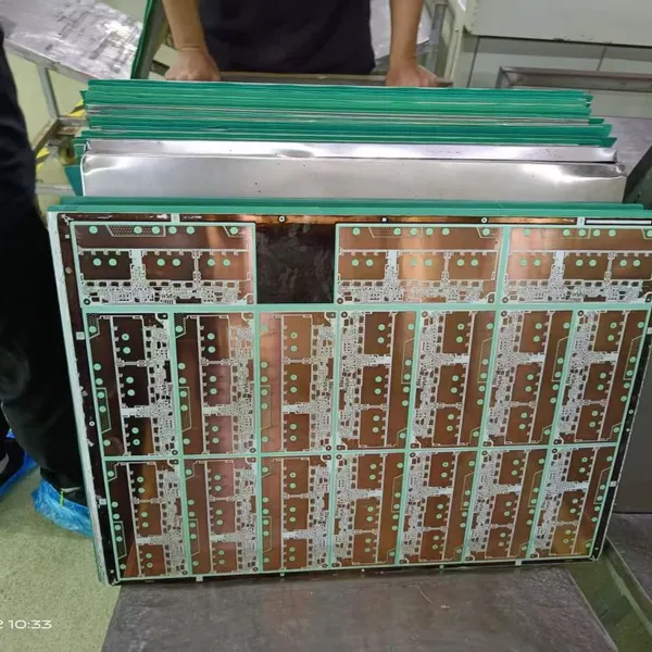 Complete Technical Solution for Four Layer/multi-layer Aluminum Based Thick Copper PCB for China Chaosheng Electronics New Energy Vehicles photo-4