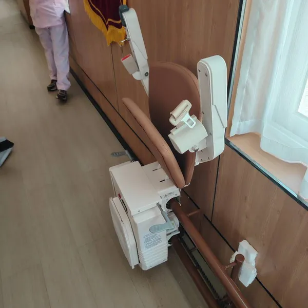 Barrier-Free Electric Motor Straight Curved Chair Stair Lift for Disabled Persons for Home Use