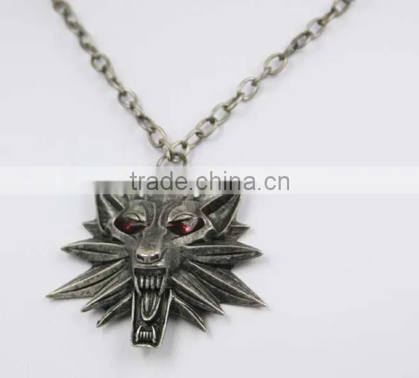 Hot Sale Game Retro Jewelry The Witcher 3 Wolf Head Red Eye Pendant Necklace photo-3