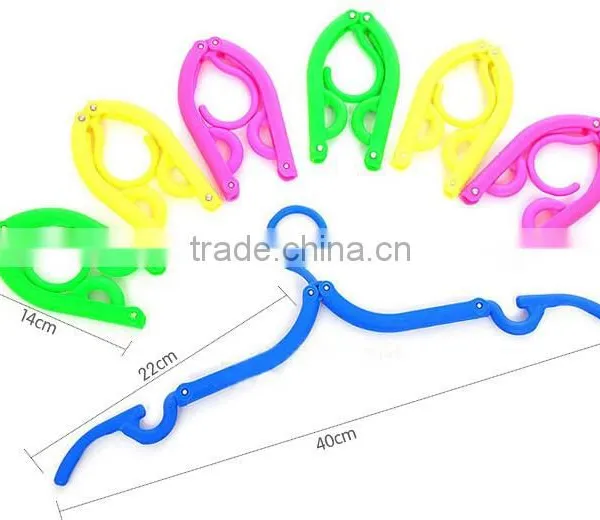 New Non Slip Hanger Portable Travel Plastic Shirt Clothing Holder Folding photo-2