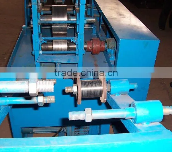 Knitting Machine