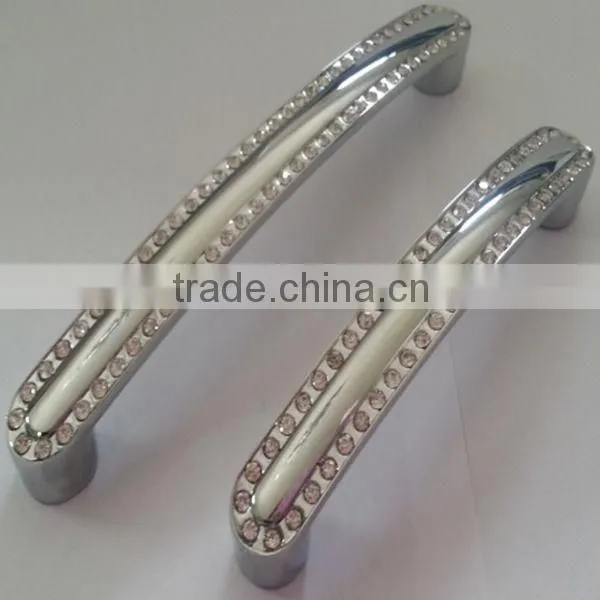 Foshan Factory Fashion Style Crystal Cabinet Handle&crystal Handle D8005