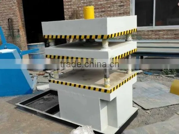 Three-dimensional Pinch Press photo-6