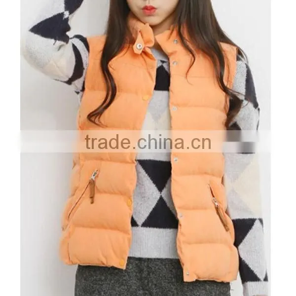2015 Customized Outdoor Woman Slim Cotton Vests Wholesale photo-3