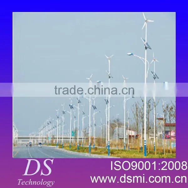 Hybrid Solar Power and Wind Generator Street Light System photo-2