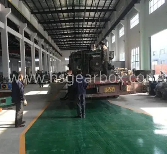 Large Vertical Mill Maintenance