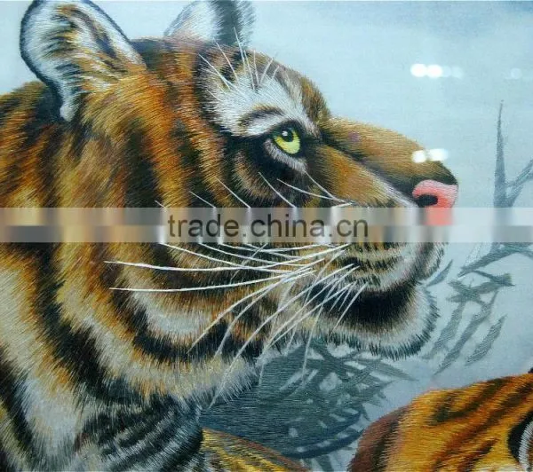 Wooden Frame Art of Suzhou Traditional Handmade Embroidery on Silk Fabric photo-2