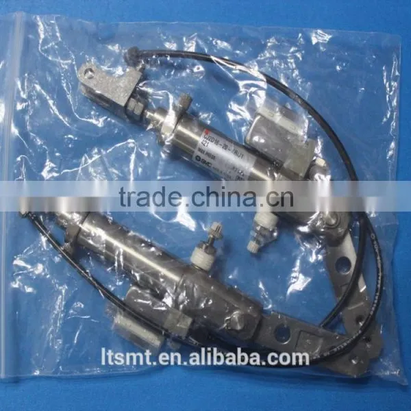 SMT Pick and Place Machine SAMSUNG FEEDER CP/SM photo-2